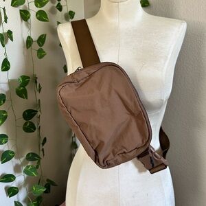 Adodos Brown Fanny Pack/cross Body Bag One Size NWOT
